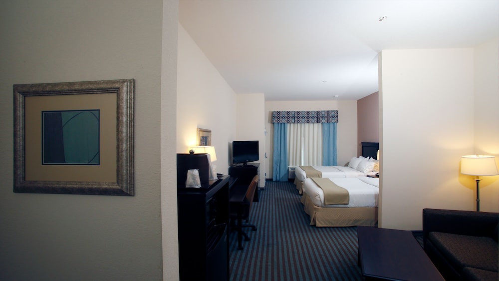Holiday Inn Express Leland - Wilmington Area 30/71
