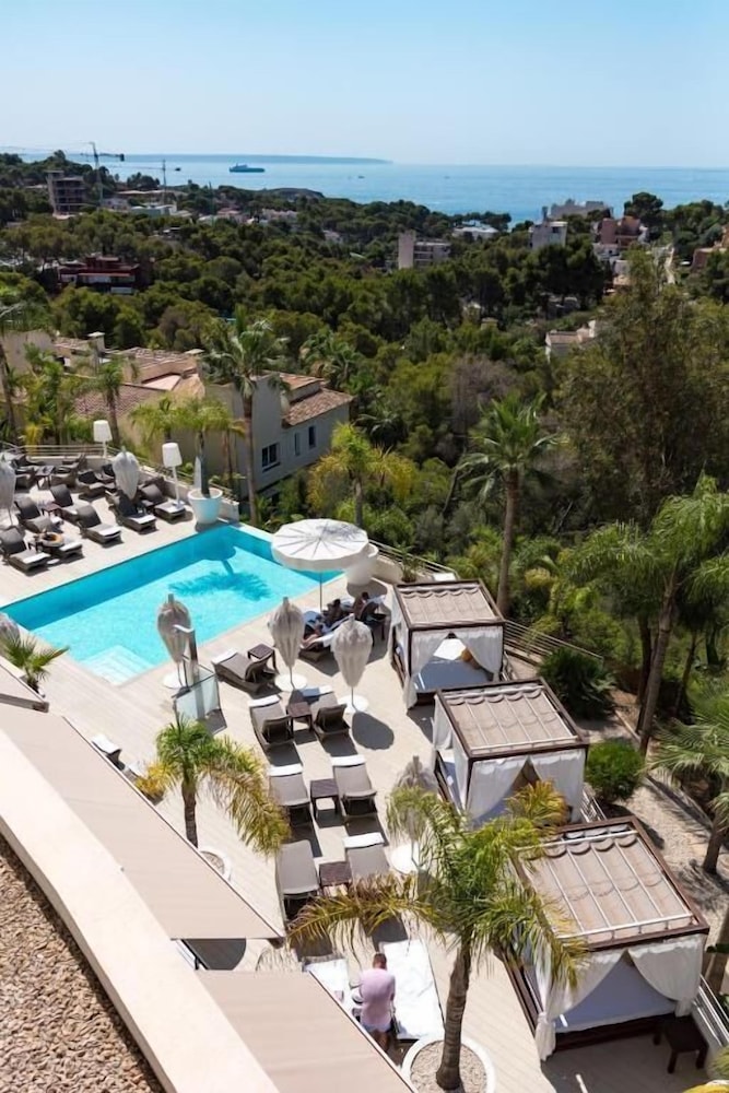 Portals Hills Boutique Hotel 63/65