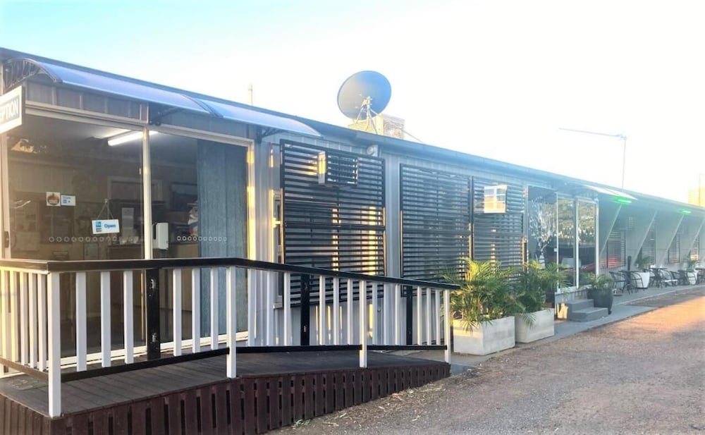Matilda Motel 2/20