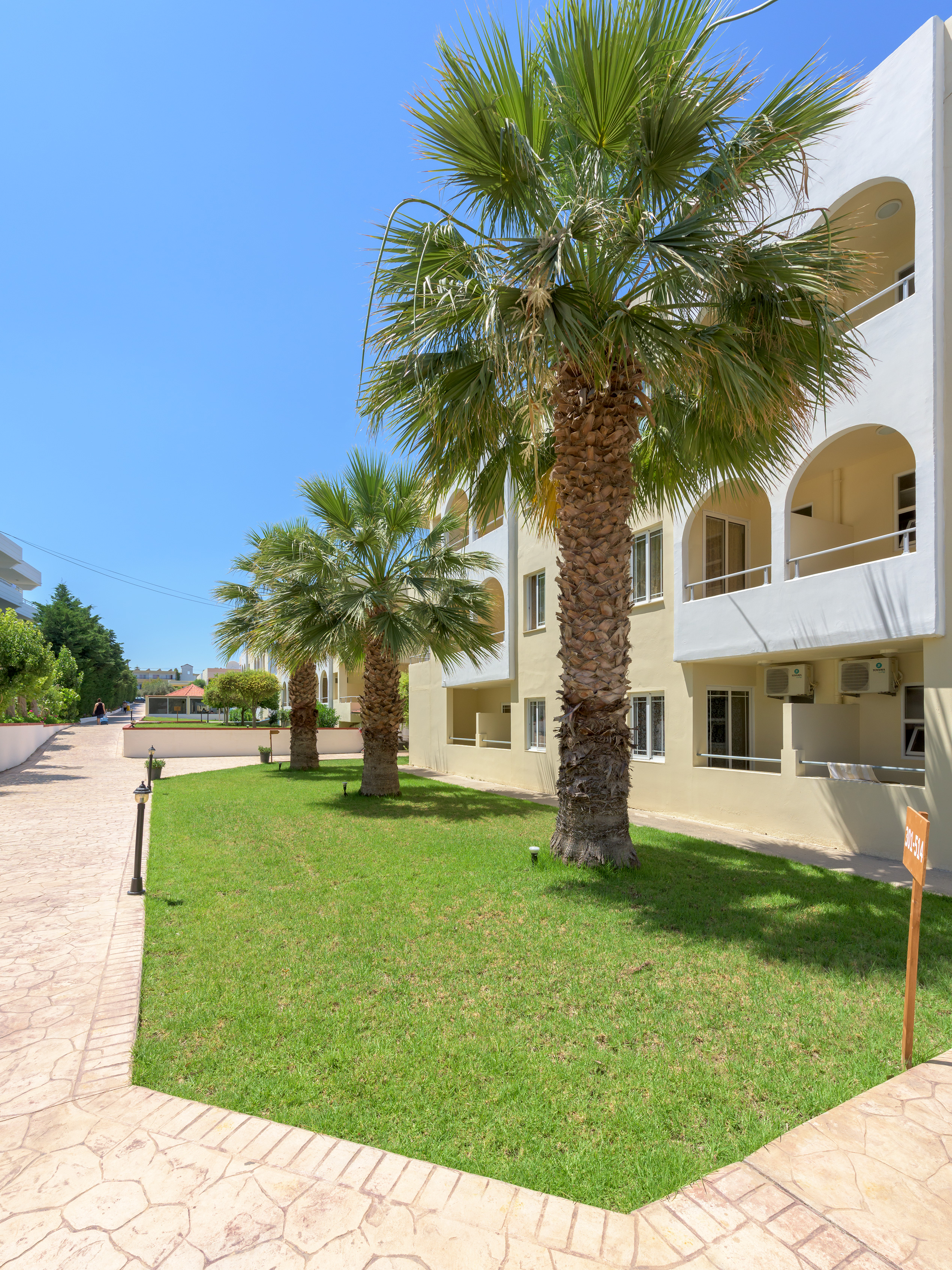 Memphis Beach Hotel 34/46