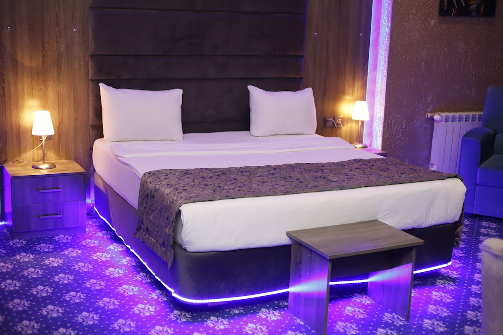 Anatolia Hotel 35/50
