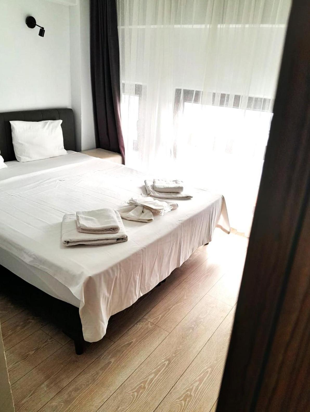 Altun Hotel 8/40