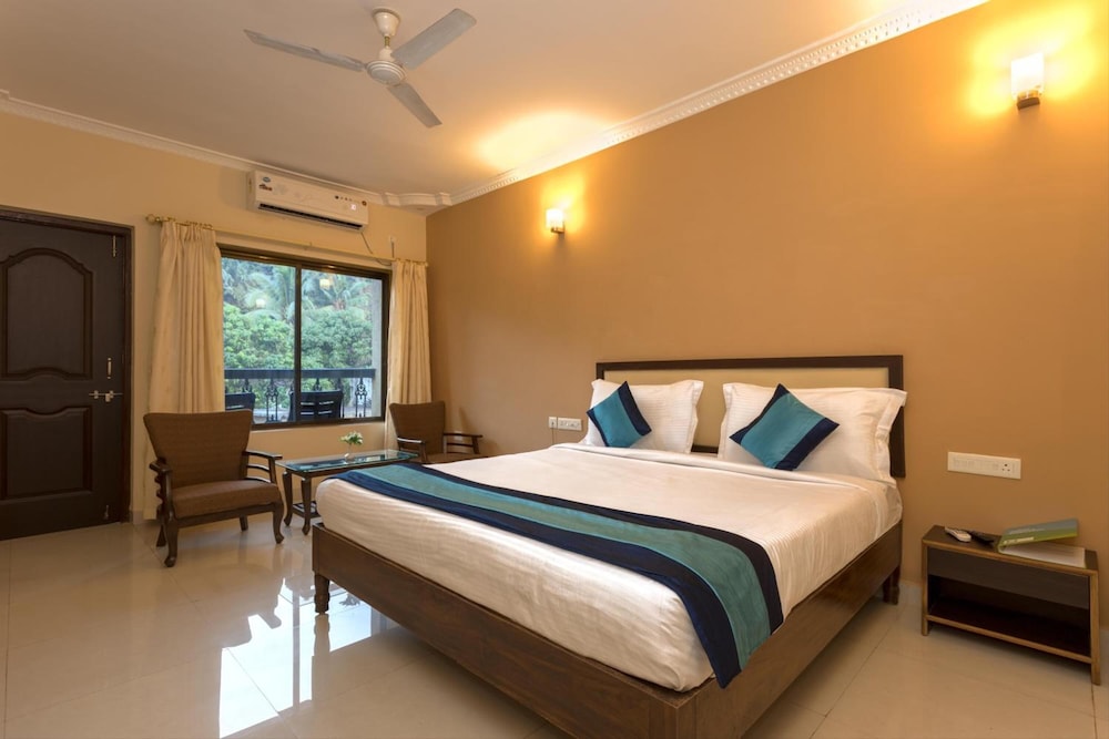 Rendezvous Beach Resort 10/46
