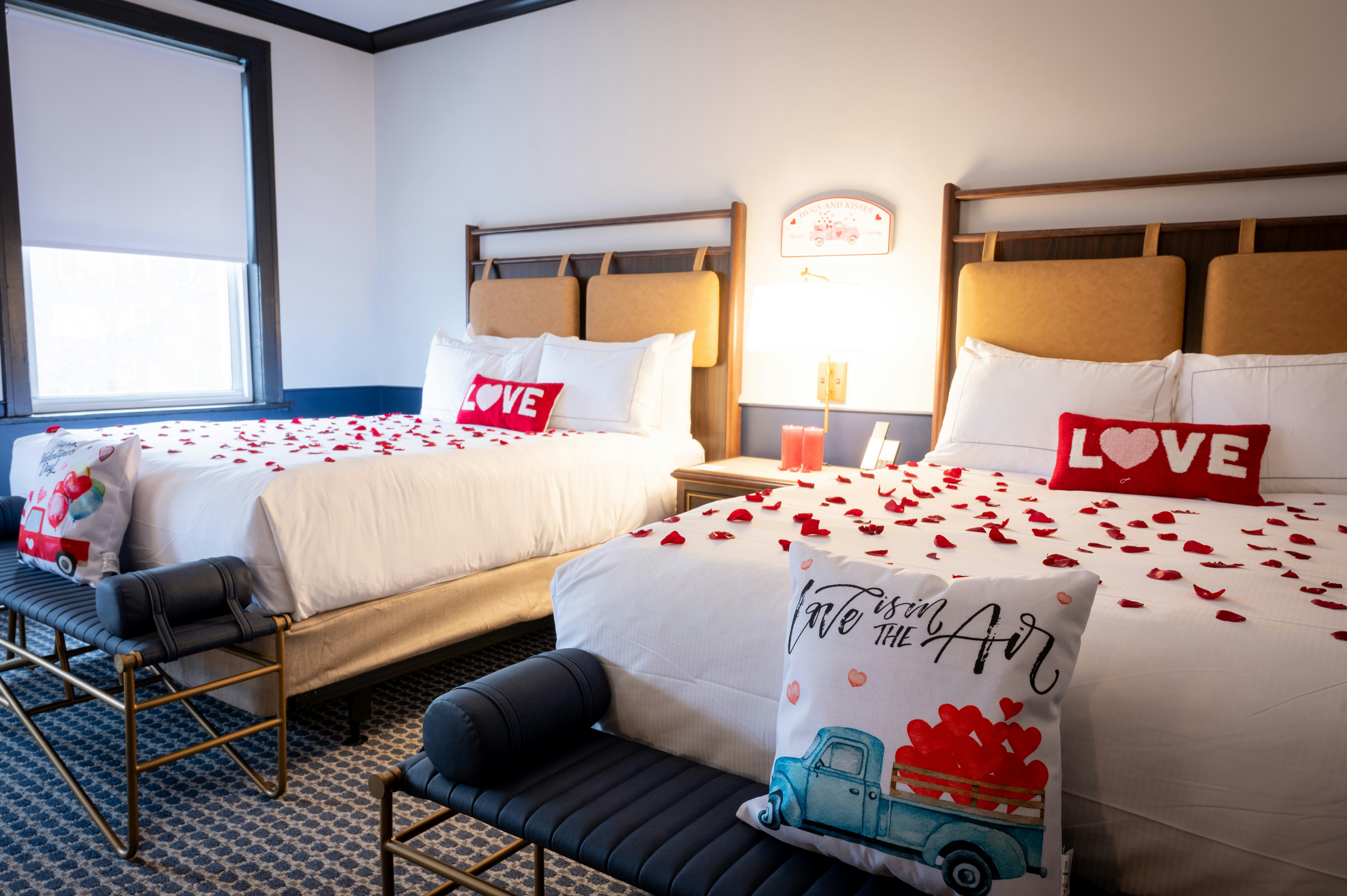 Valentine, 2 Queen Beds