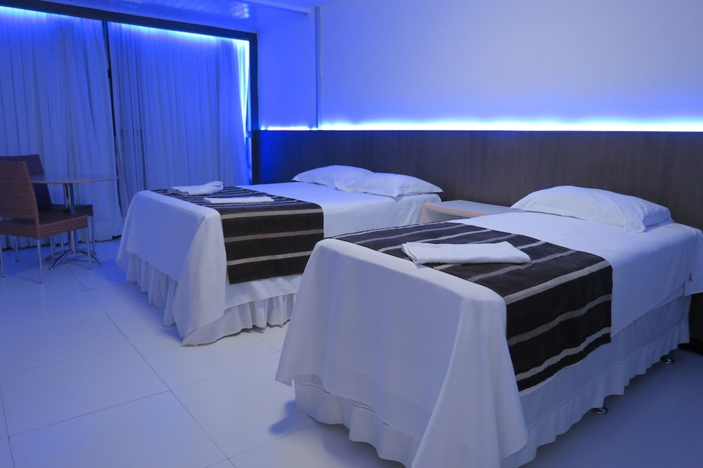 Tirol Praia Hotel Ltda 18/50
