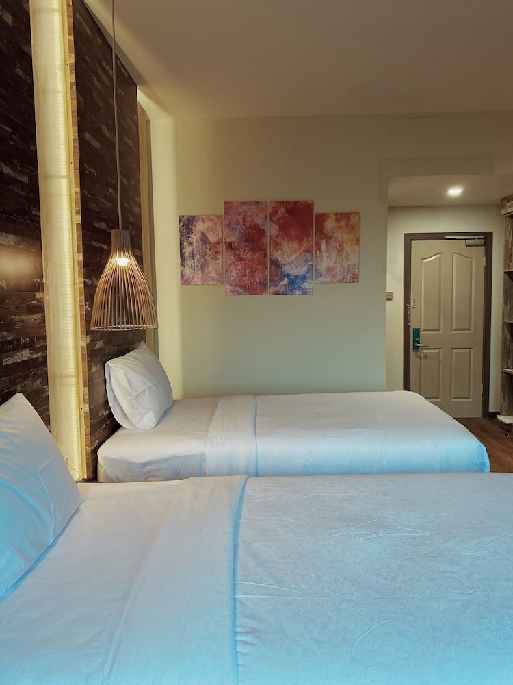 Paradise Hotel Tarakan 28/65