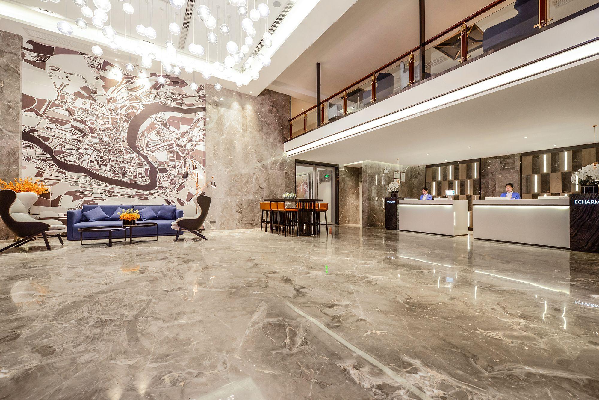 Echarm Hotel (Guizhou Xingyi Jushan Avenue) 12/31