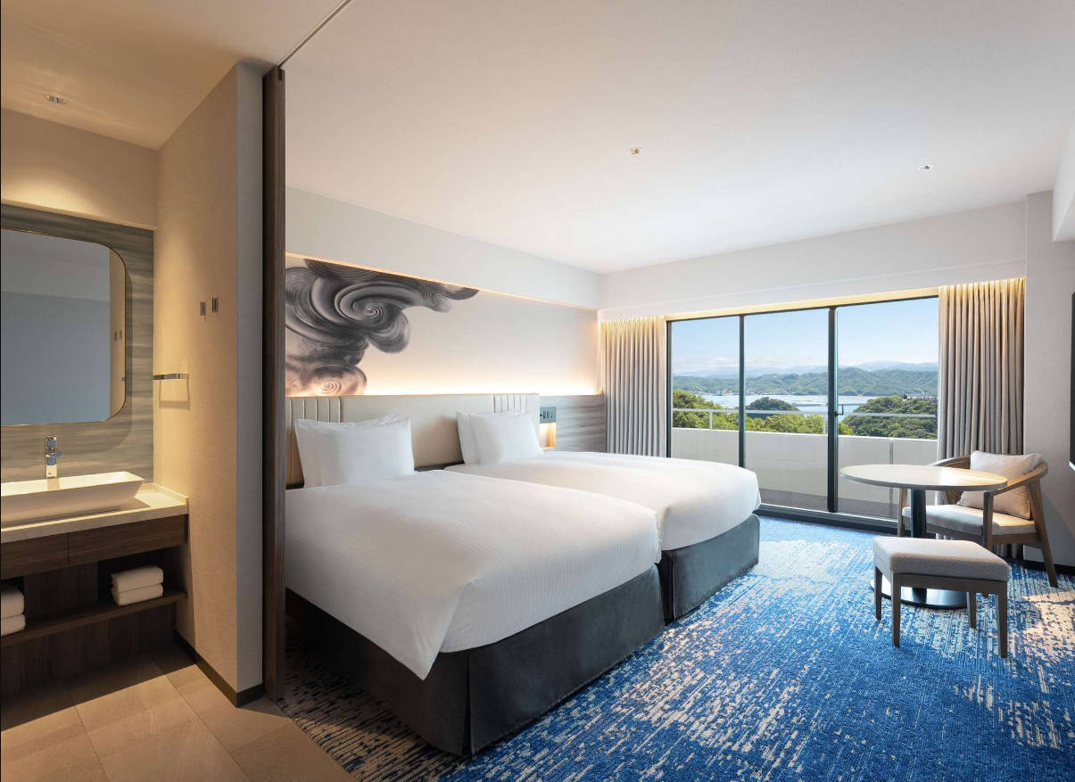 Superior, Twin Beds, Two Extra Beds