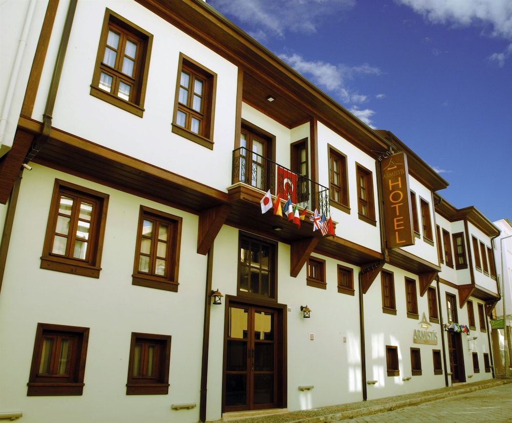 Armistis Hotel 5/50