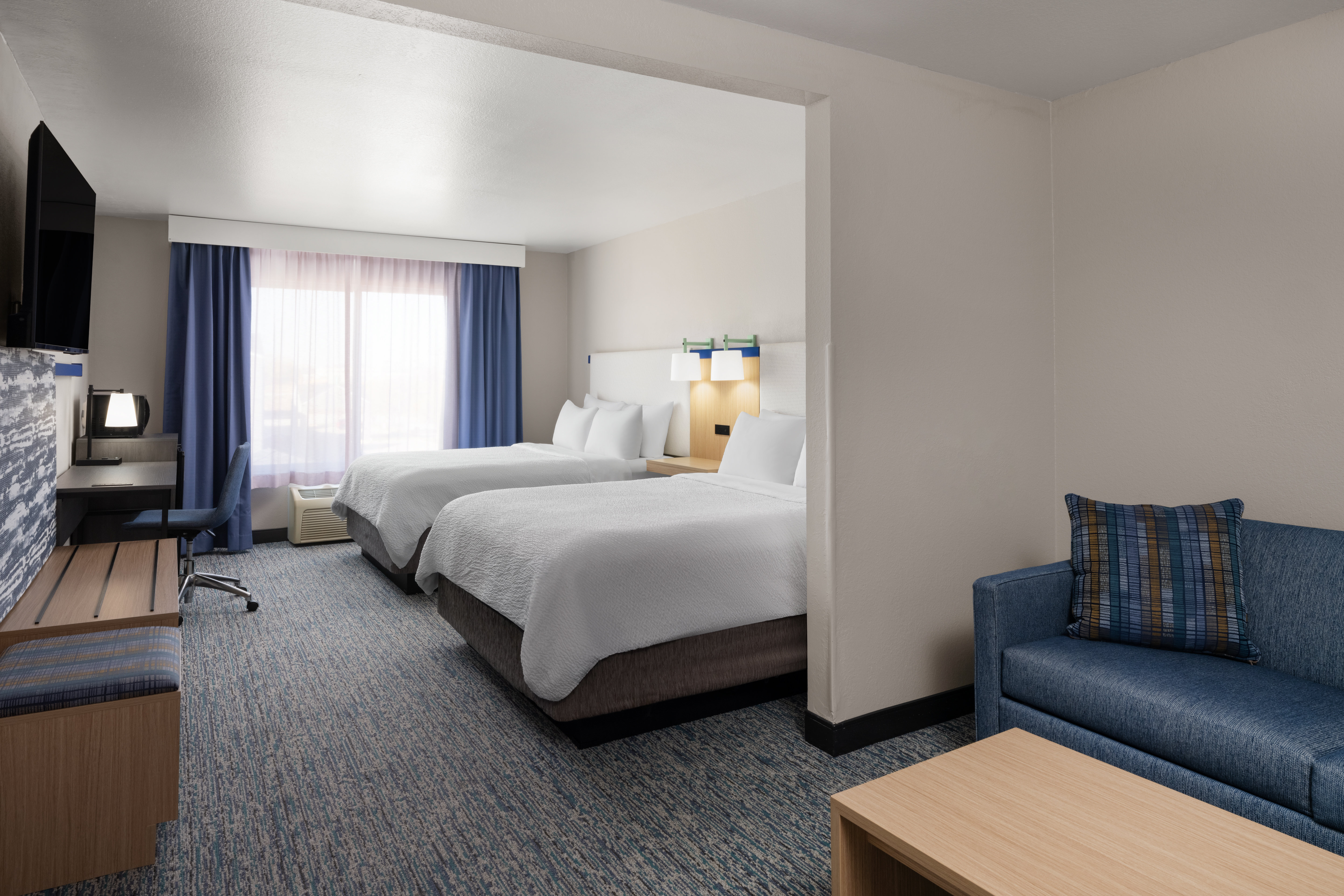Holiday Inn Express Hotel And Suites Brookings 24/66