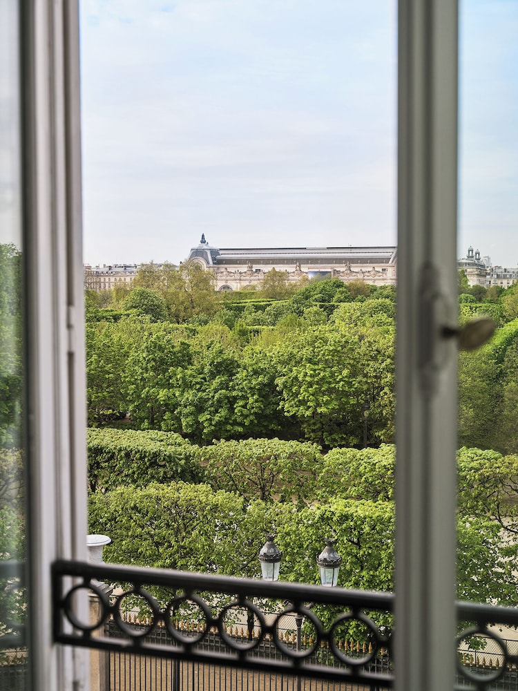Le Meurice 70/74