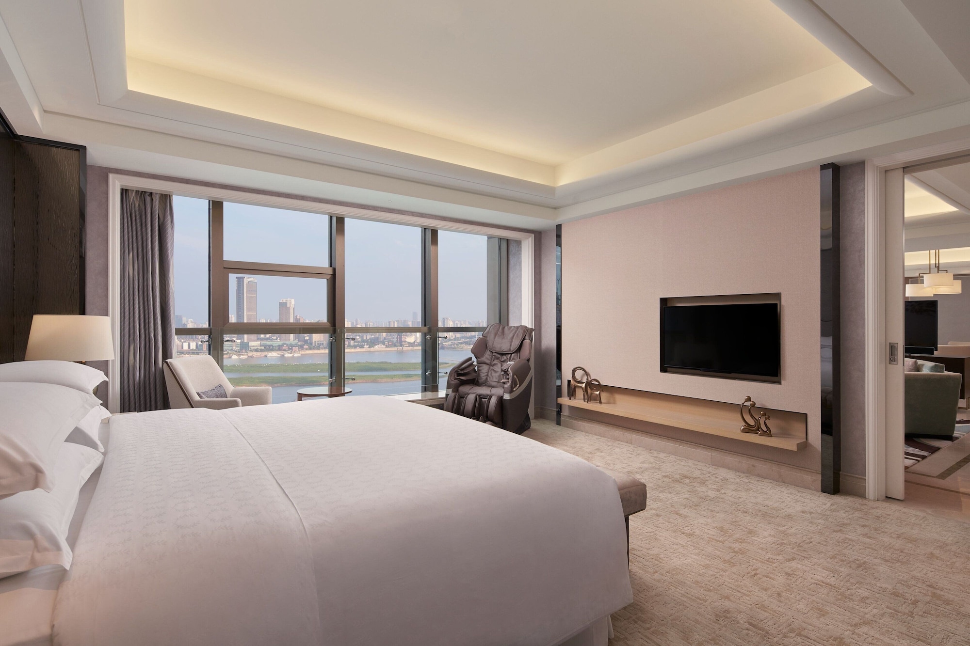 جناح كلوب بسرير كينج بإطلالة على المدينة بغرفة نوم واحدة