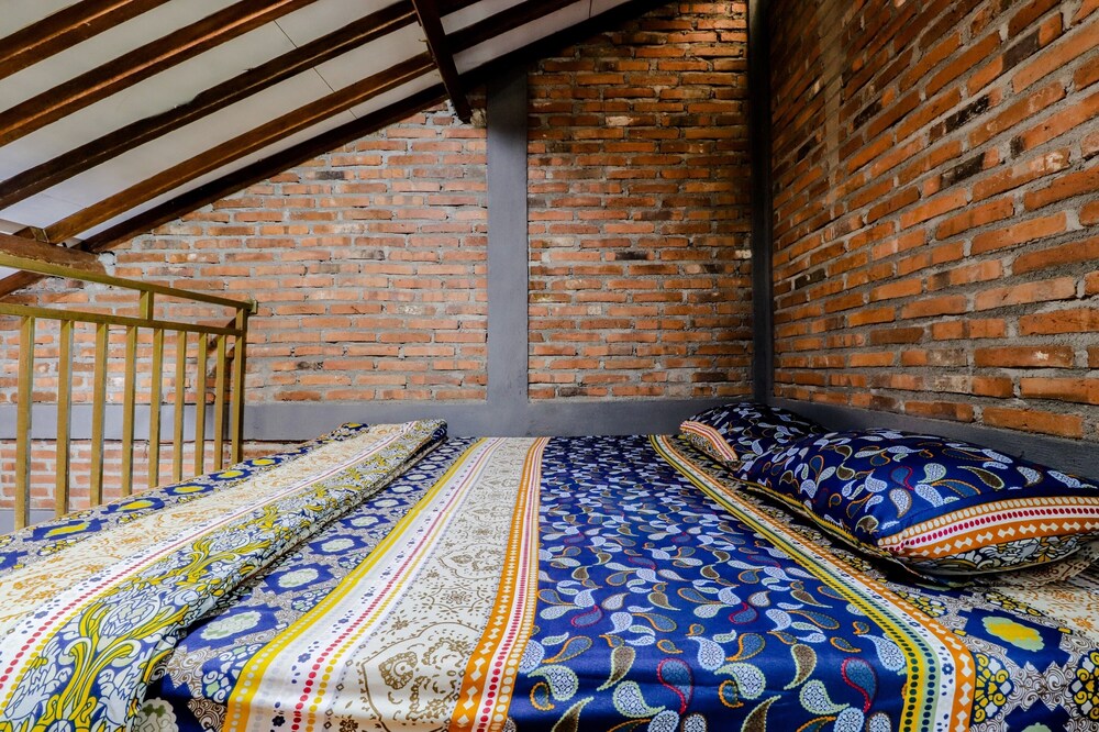 d Hasinda Homestay 28/56
