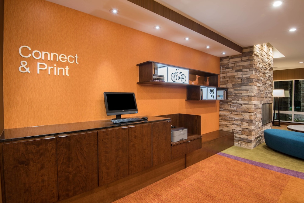Fairfield Inn Suites Fort Wayne Southwest 6/33