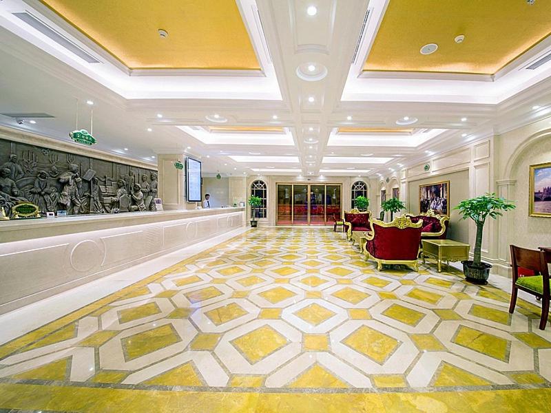Vienna Hotel (Guilin Wanfu Square) 13/45