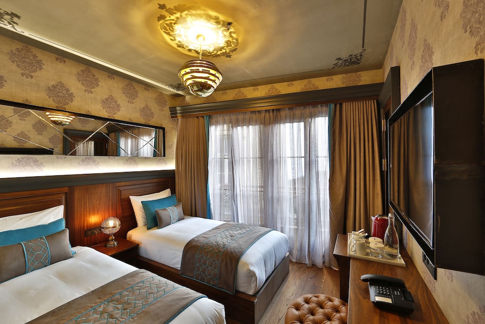 Sanat Hotel Pera 6/55