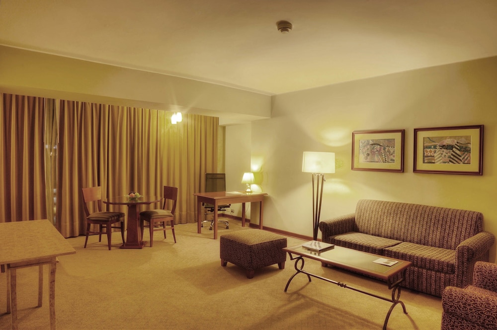 Sol de Oro Hotel And Suites 34/65