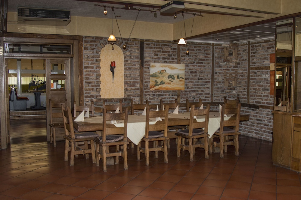 Pp-Hotel Grefrather Hof 18/28