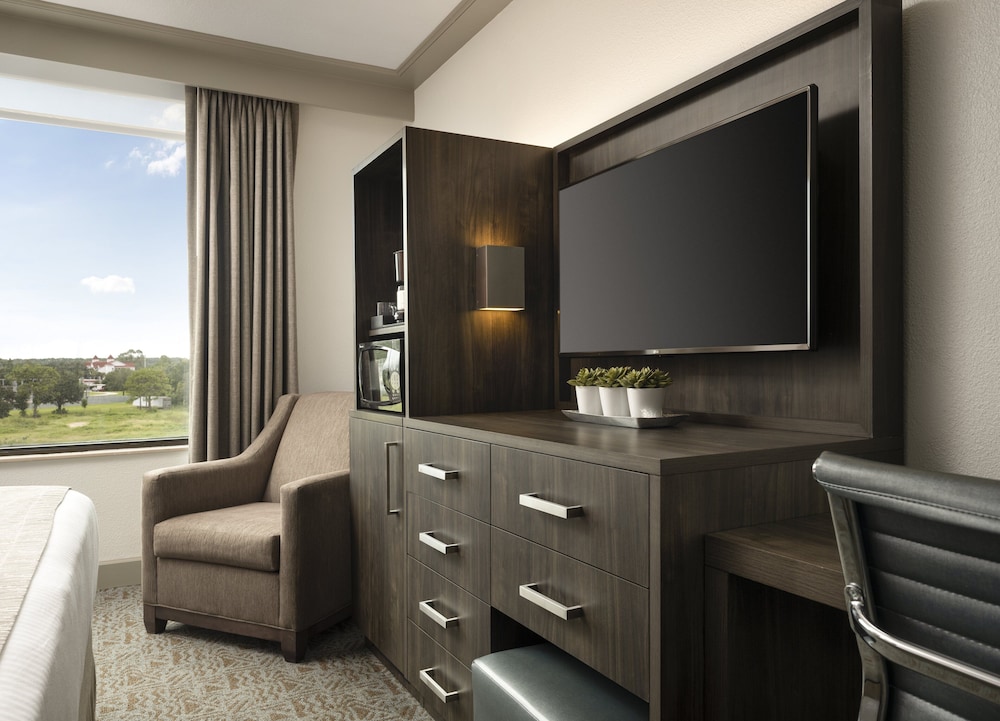 Buena Vista Suites 55/69