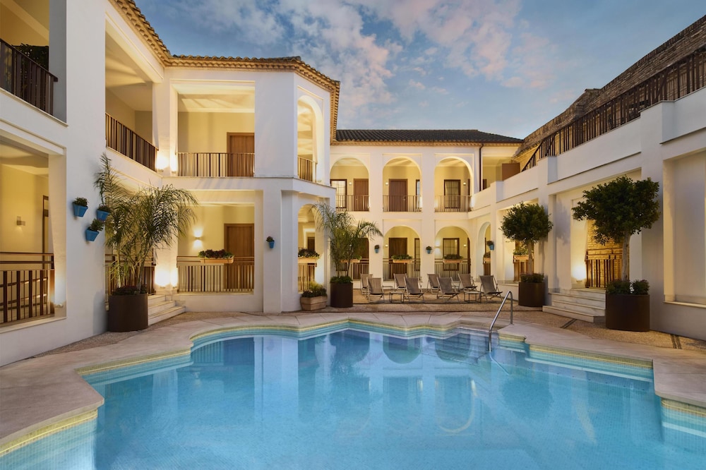 NH Collection Palacio de Cordoba 43/47