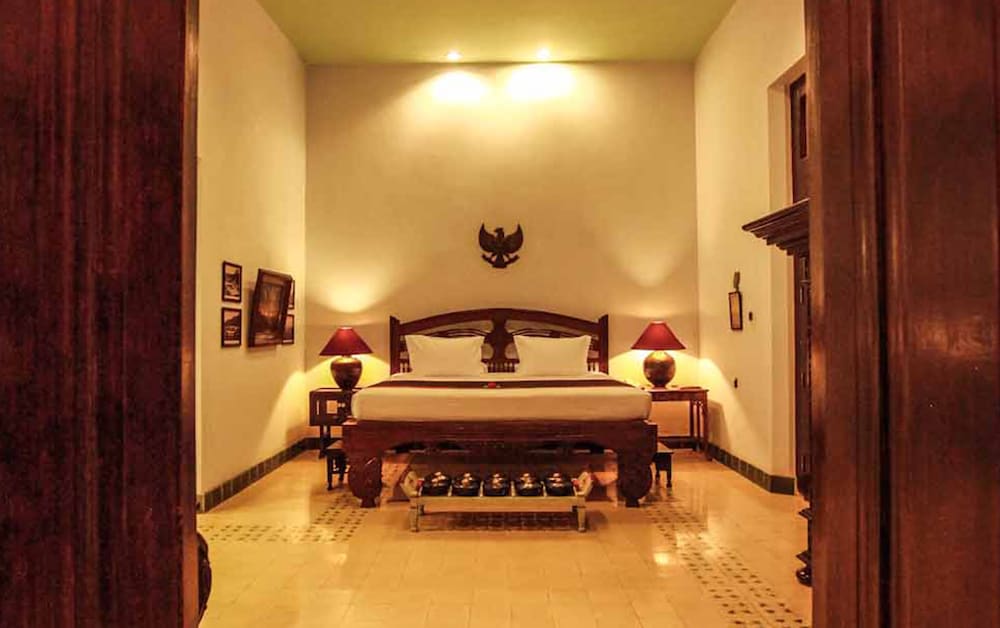 Hotel Tugu Blitar 22/67