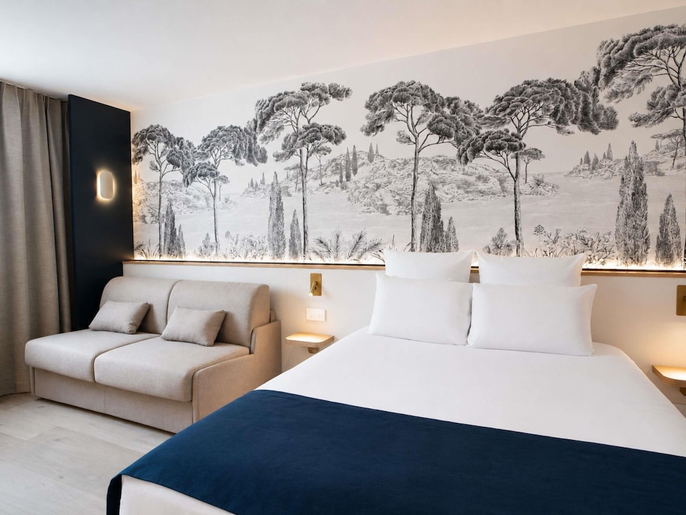 Family, Privilege, Double Bed, Sofa