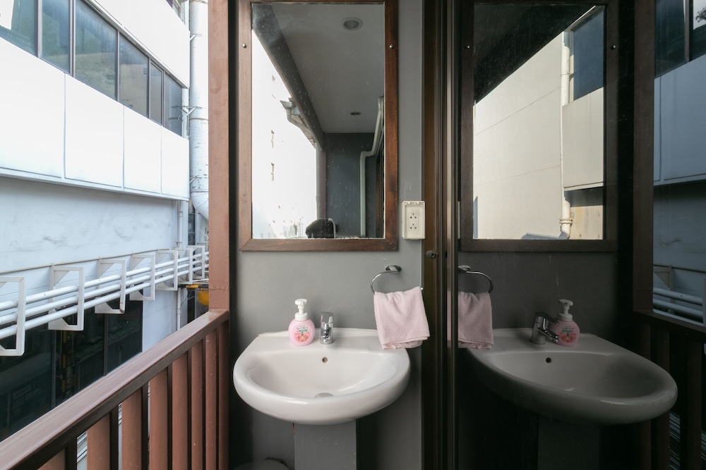 Phobphanhostel 53/55