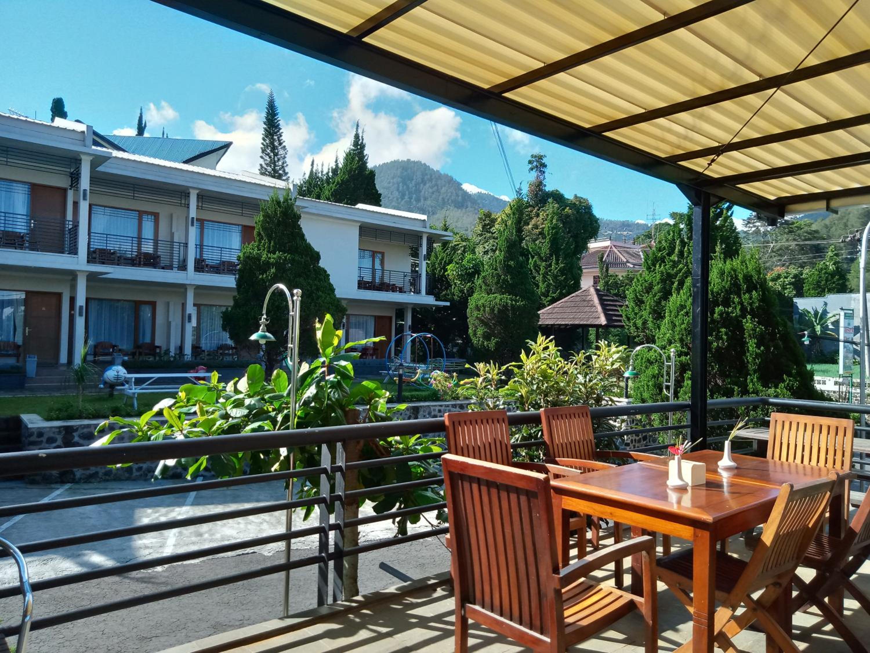 Hotel Pondok Asri Tawangmangu 36/50