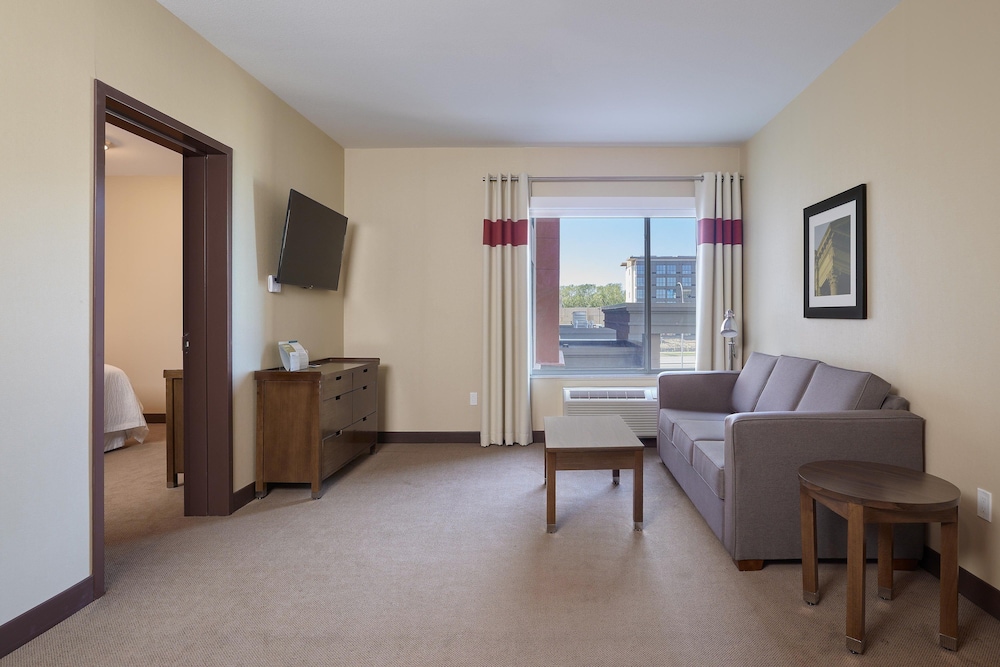FOUR POINTS BY SHERATON SHERWOOD PARK 16/28