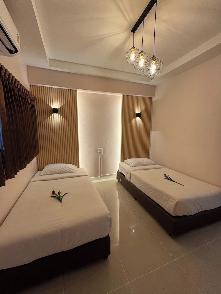 Pakchong Phubade Hotel 28/57