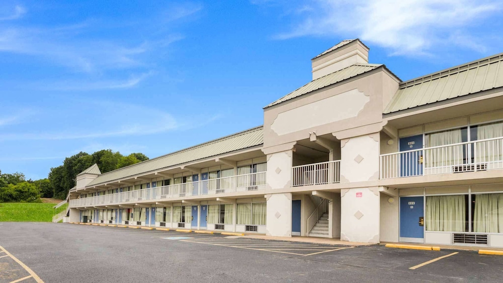 Motel6 Pulaski Tn 42/49