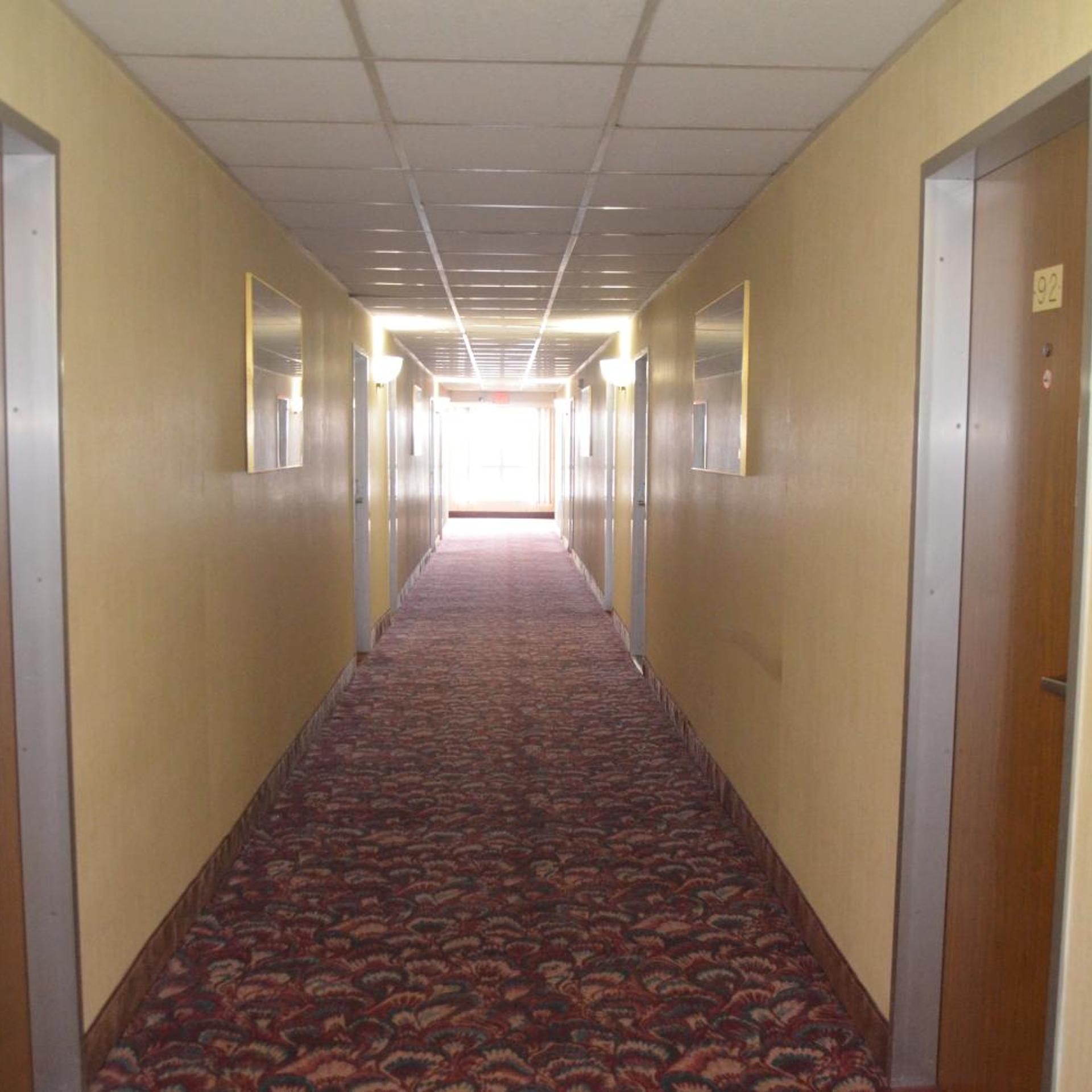 Amerihill Inn Suites Greensboro 20/41