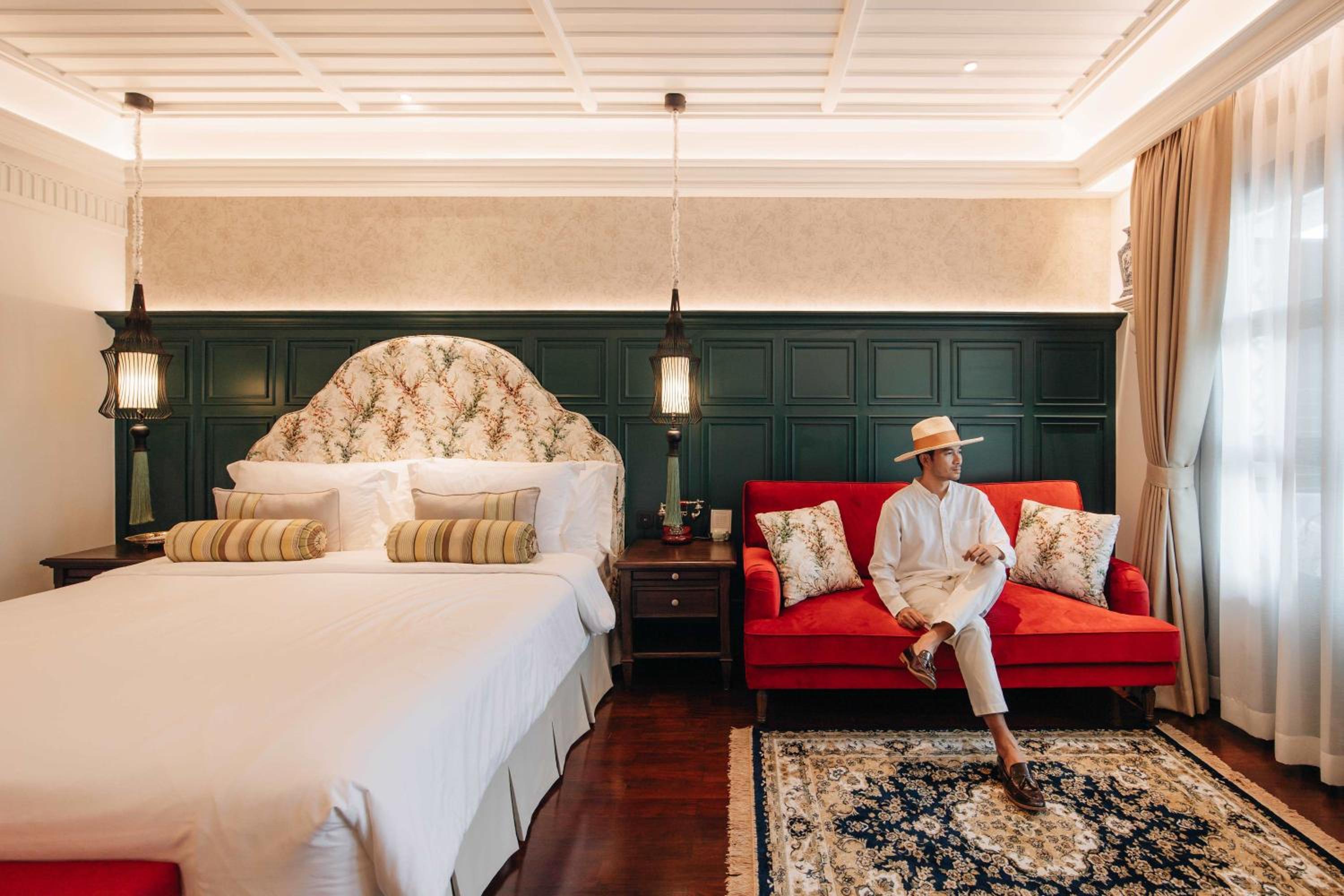 Romantic, Lanna, Suite, King Bed, Corner، Na Nirand Romantic Boutique Resort 2/5
