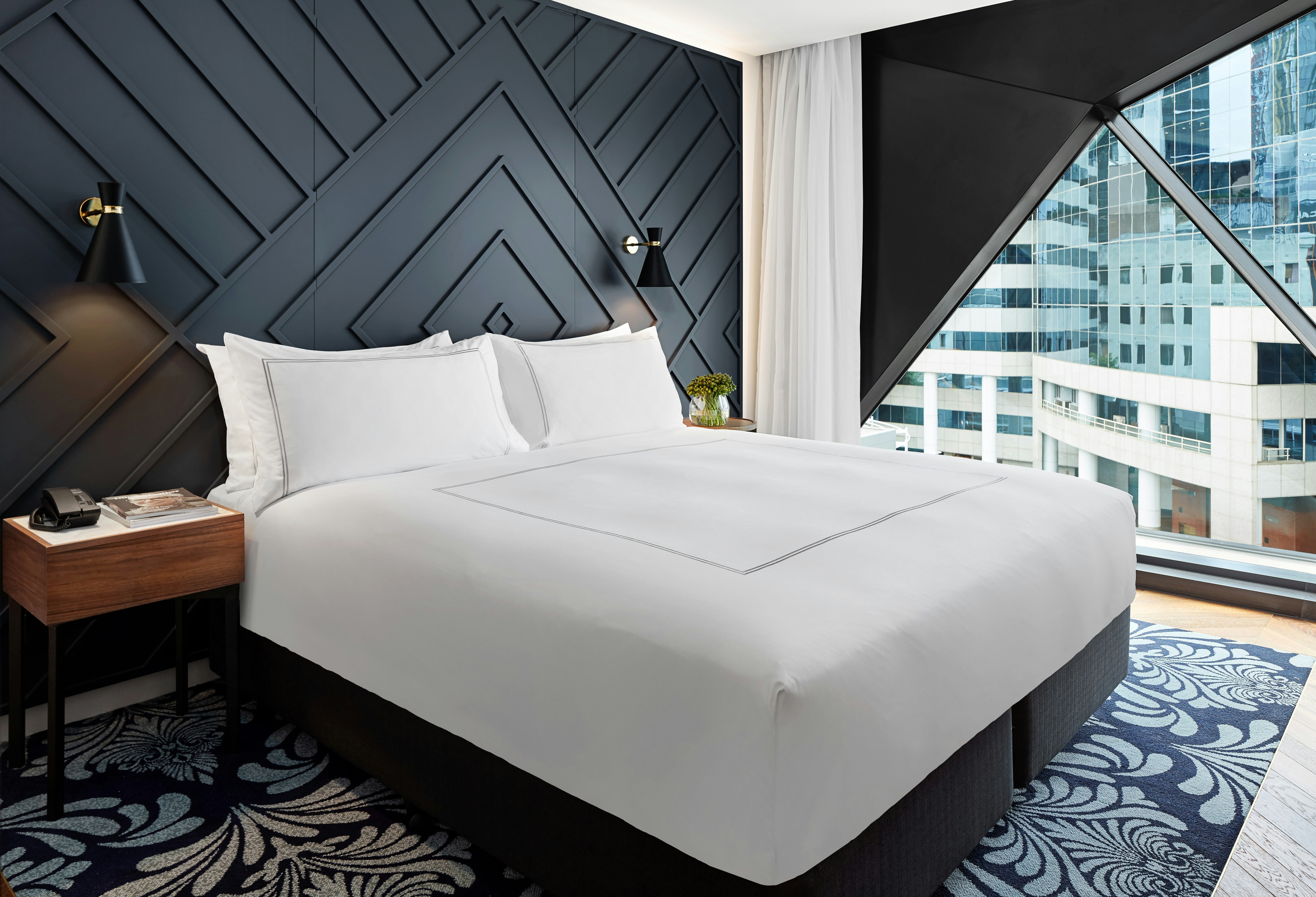 West Hotel Sydney Curio Collection By Hilton 24/80