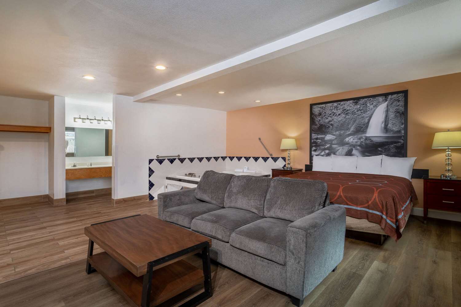Super 8 By Wyndham The Dalles OR 14/24