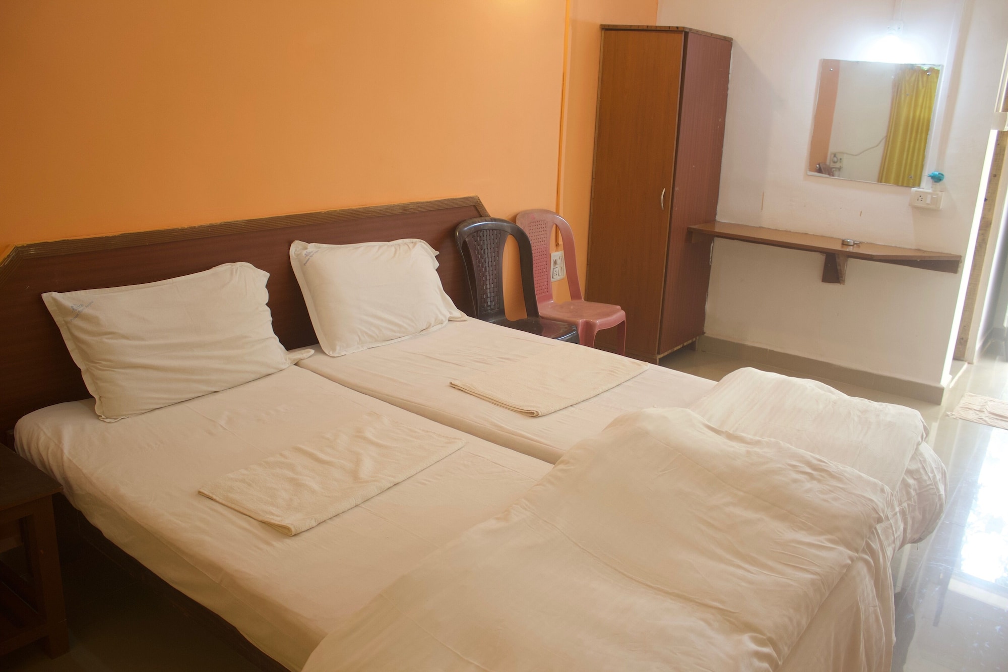 1 BEDROOM, STANDARD
