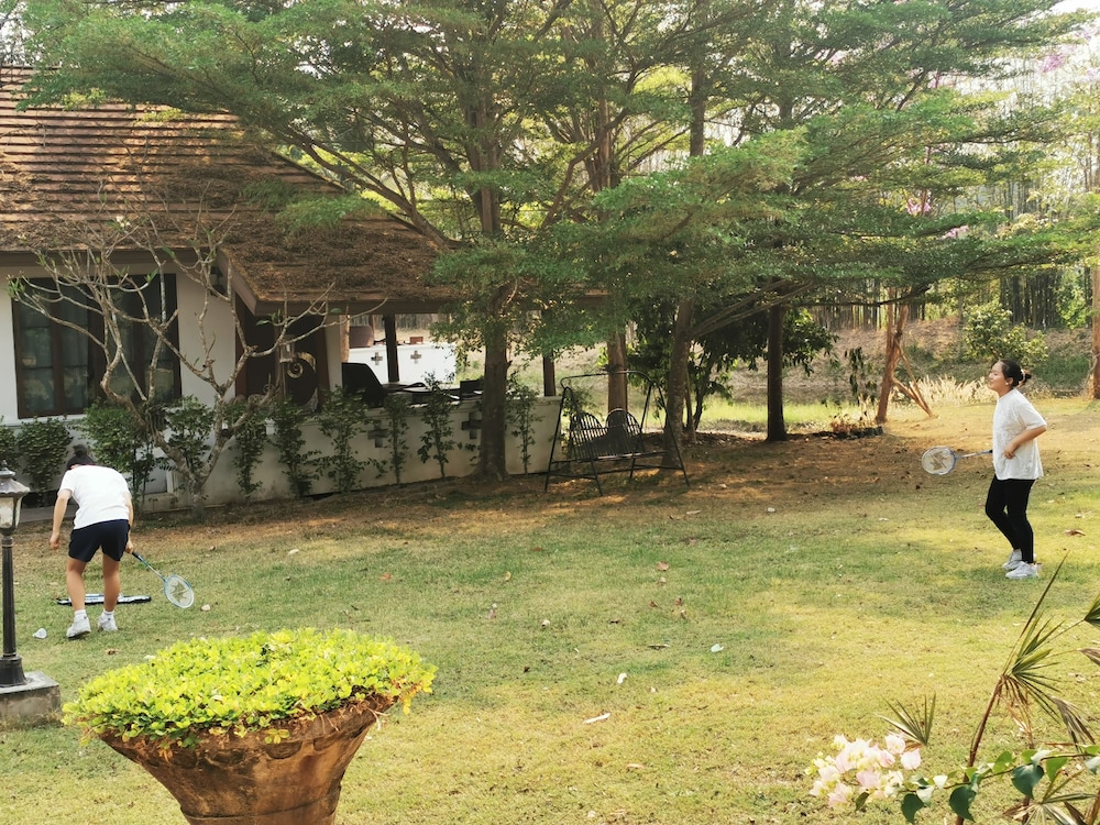 Jasmine Hill Lodge 40/50