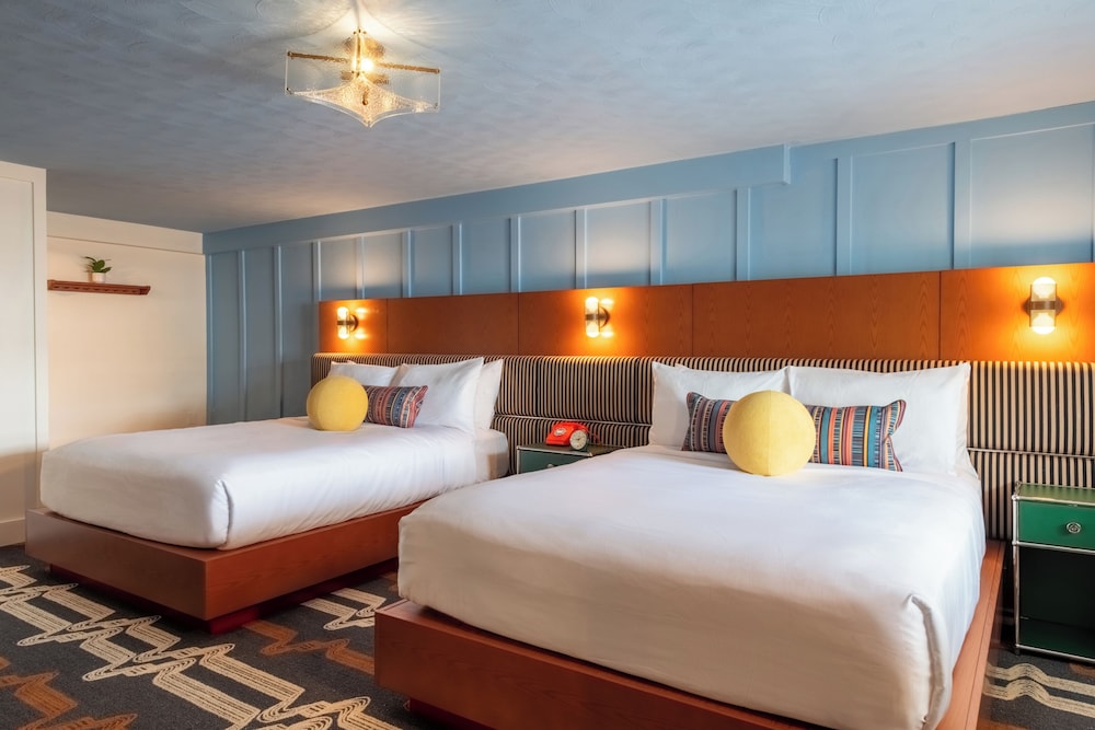 غرفة سوبيريور بسريرين كوين، Ogunquit Hotel 5/10