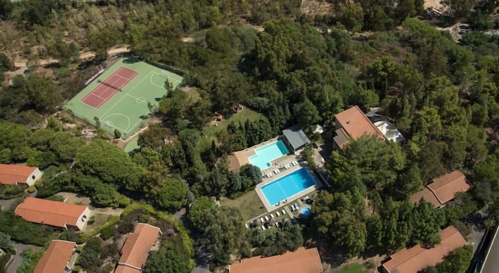 Hotel Rocca Dorada 15/41