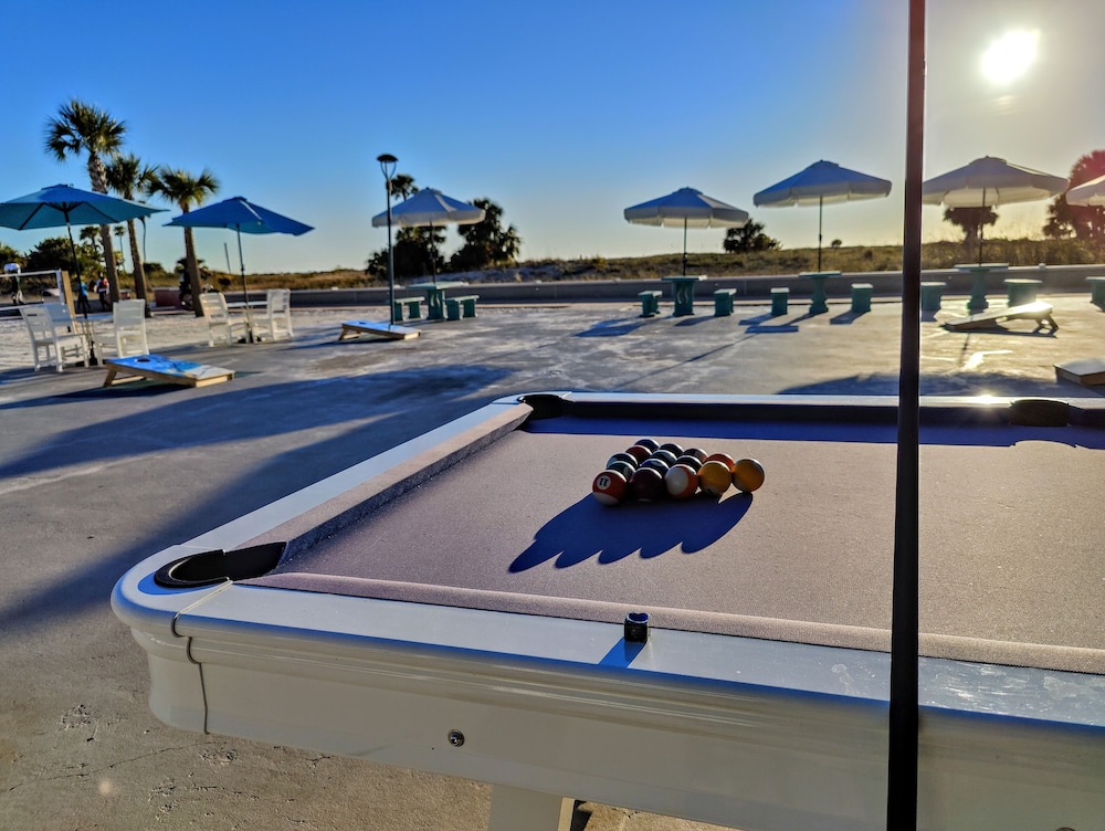 Tahitian Beach Motel 30/67