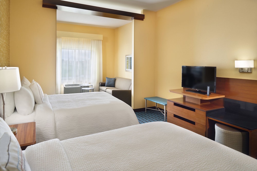 Fairfield Inn And Suites By Marriott Hendersonville Flat Rock 7/27