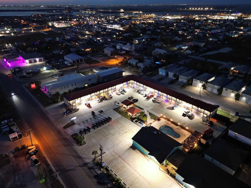 Oceans Edge Hotel, Port Aransas,TX (ex Red Roof Inn Port Aransas) 2/62