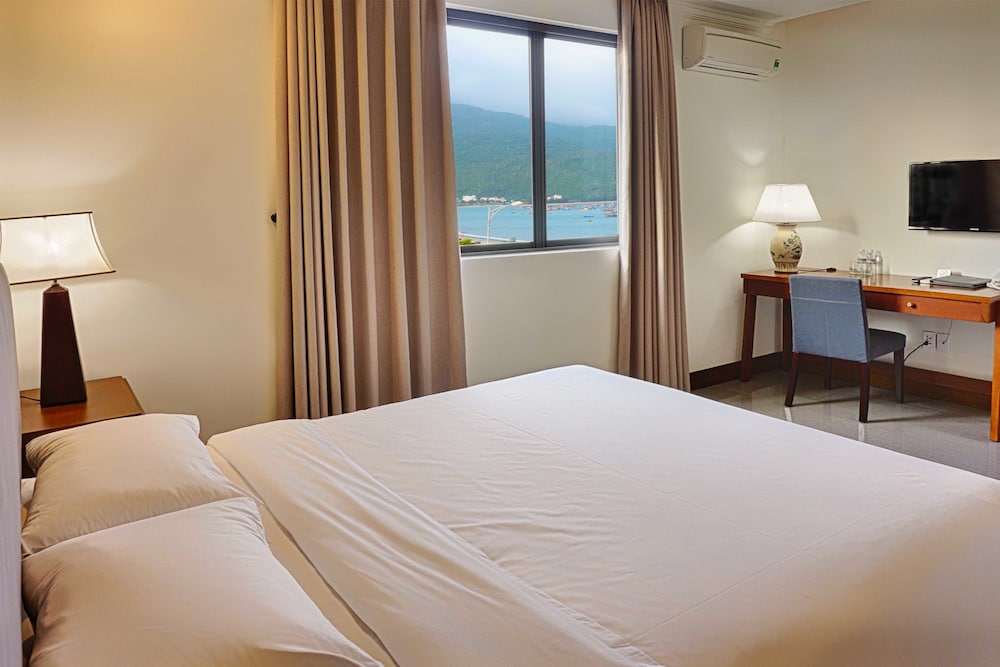 Dan Oasis Beach Hotel and Apartment 7/37