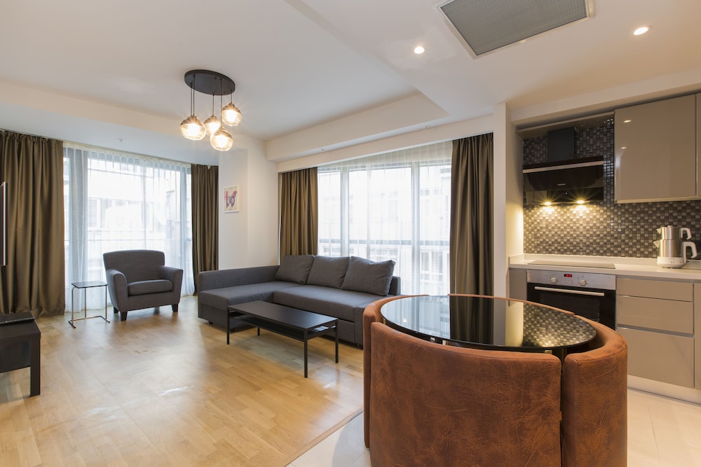 Classy Suite Taksim 32/50