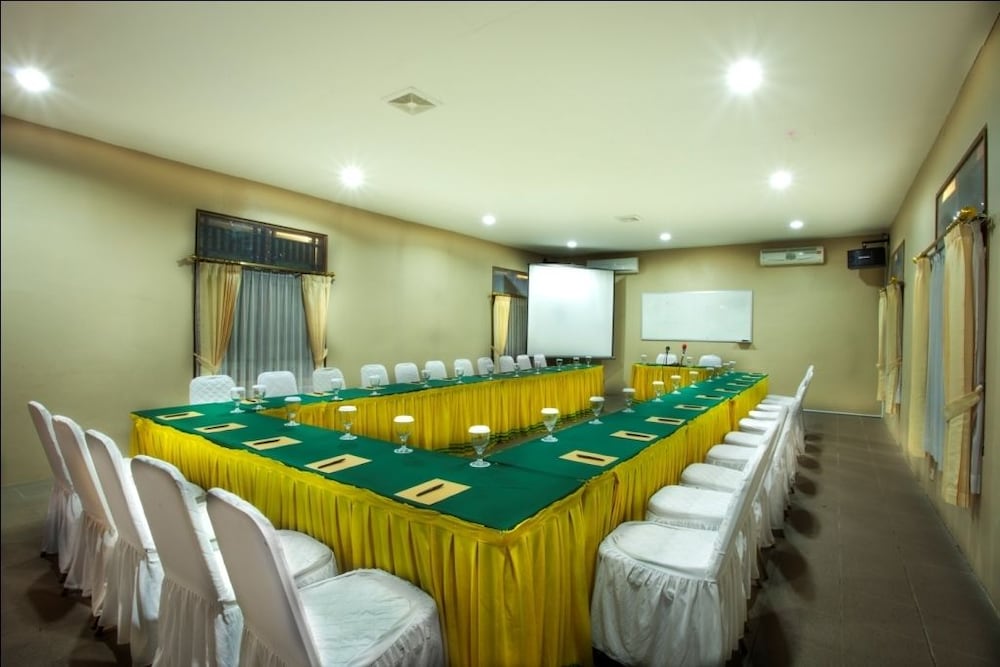 Citra Cikopo Hotel 7/29