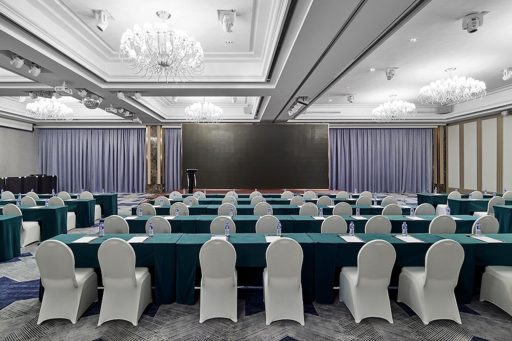 Evergreen Laurel Hotel Shanghai 52/59