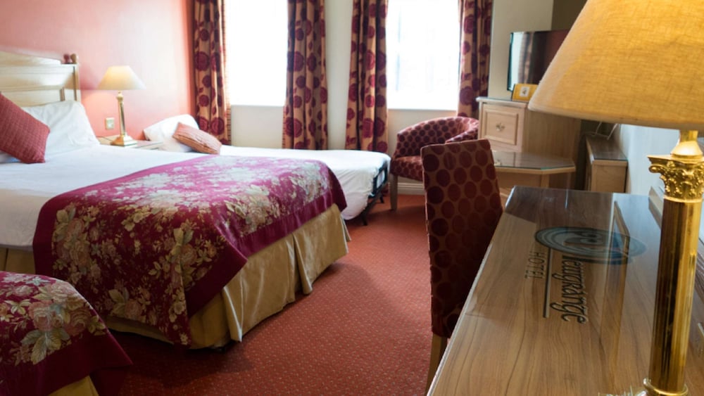 NEWGRANGE HOTEL 16/60