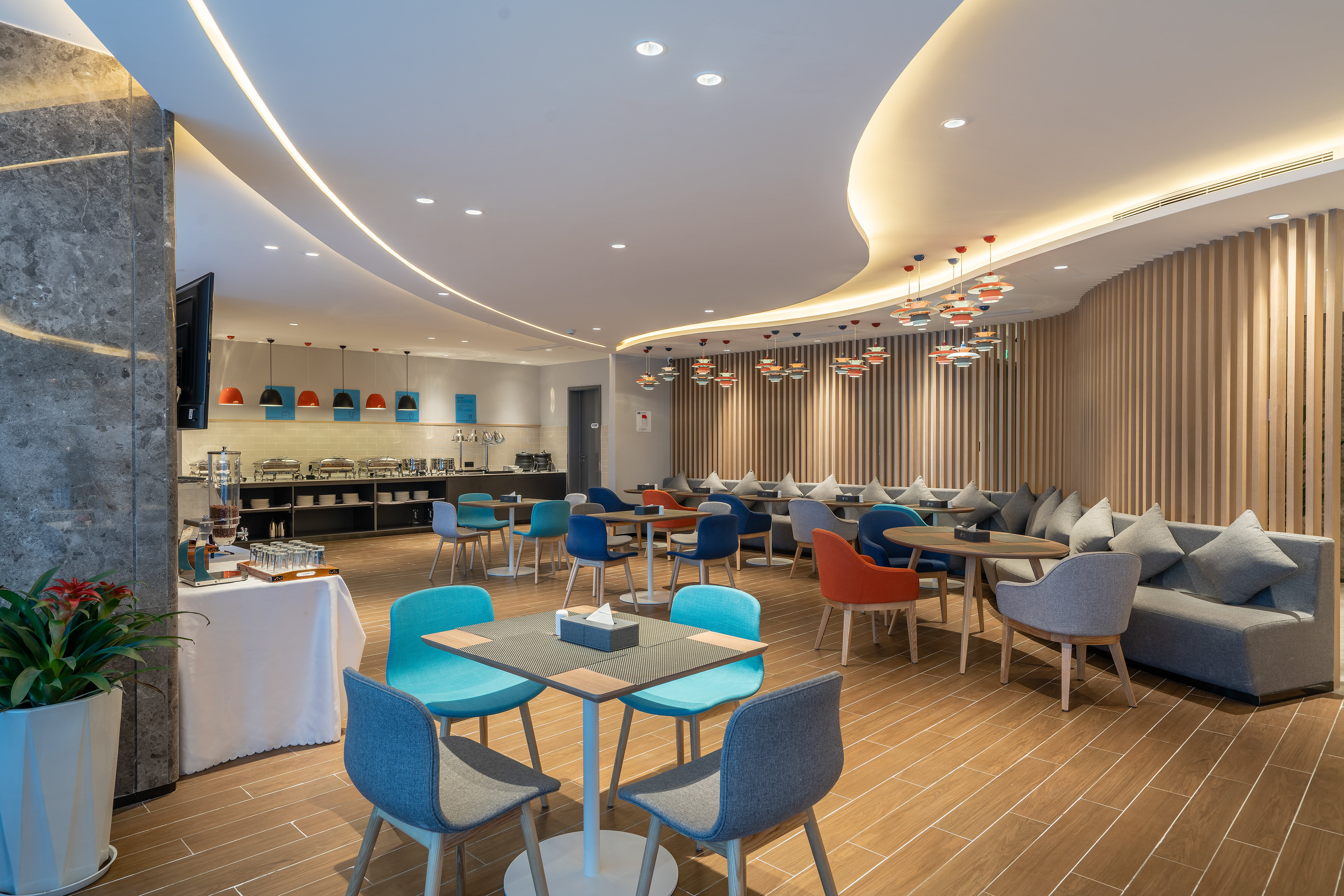 Holiday Inn Express Changsha Wuyi Plaza by IHG 11/21