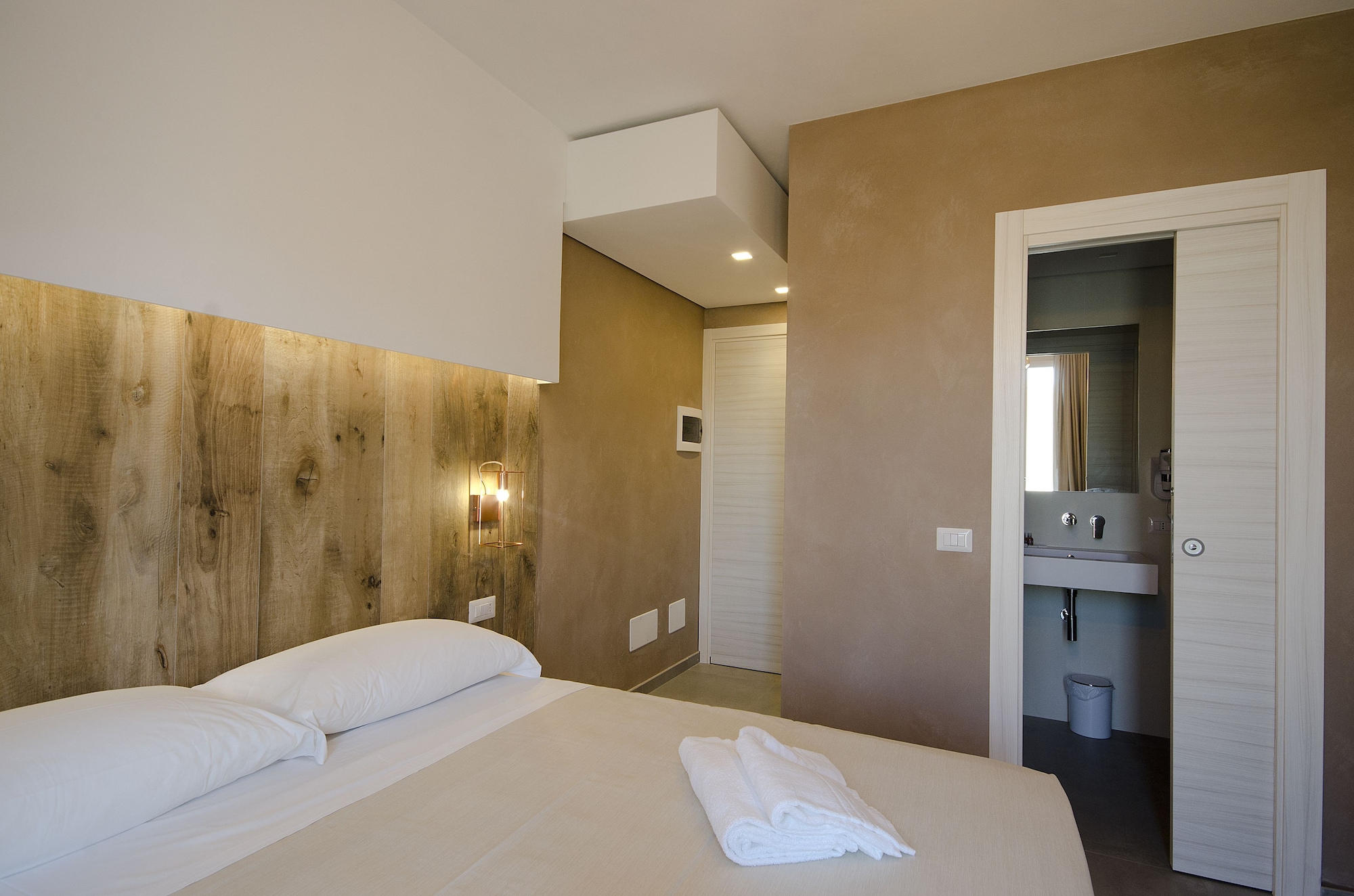 SUPERIOR, DOUBLE OR TWIN BED, BALCONY
