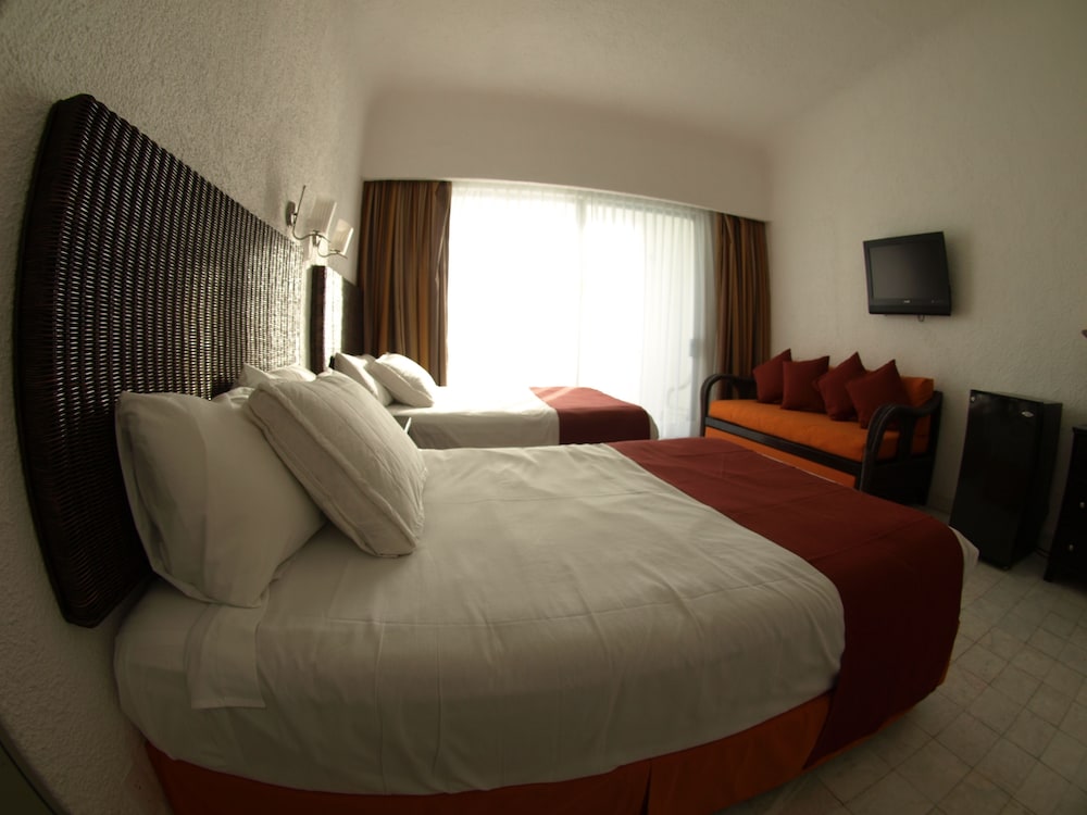 Sierra All Inclusive 10/48